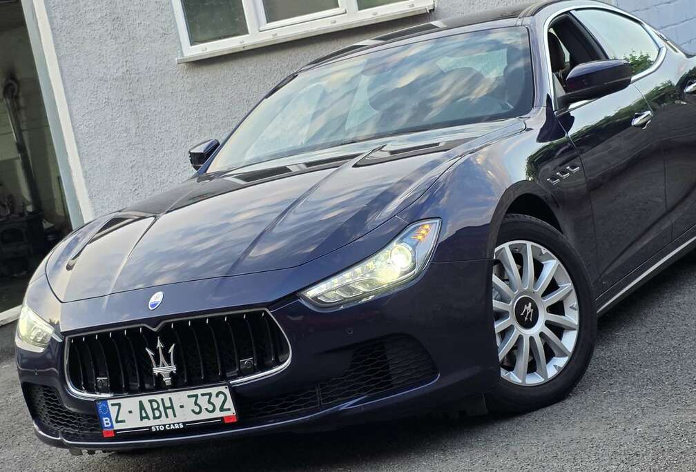 Maserati Ghibli 3.0D V6 / 1er proprio / Carnet complet /