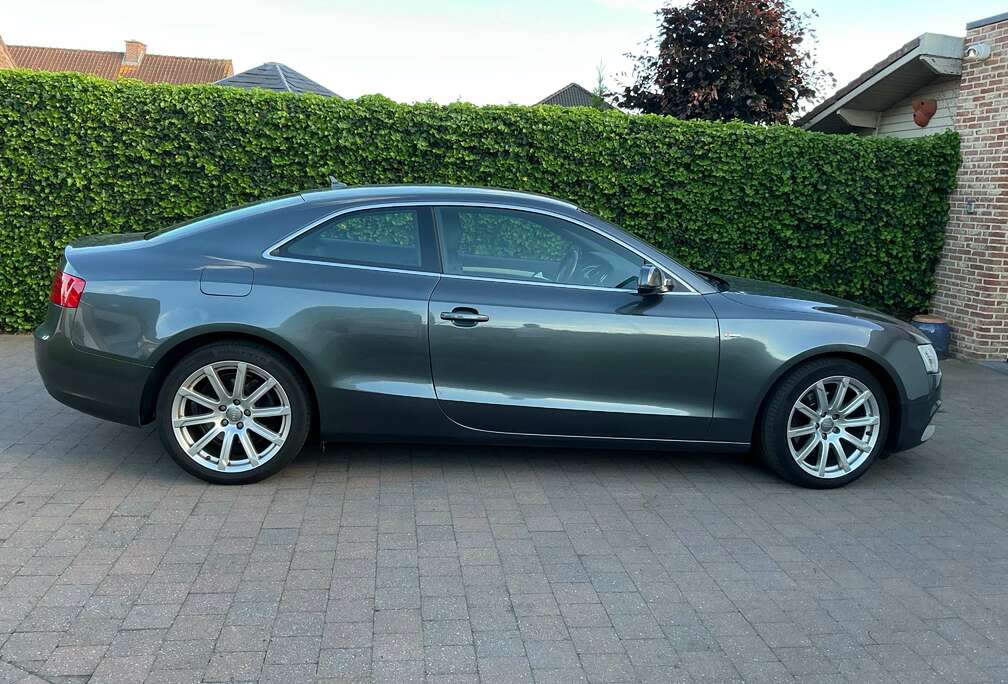 Audi A5 Coupé 2.0 TDi Quattro S line S tronic DPF
