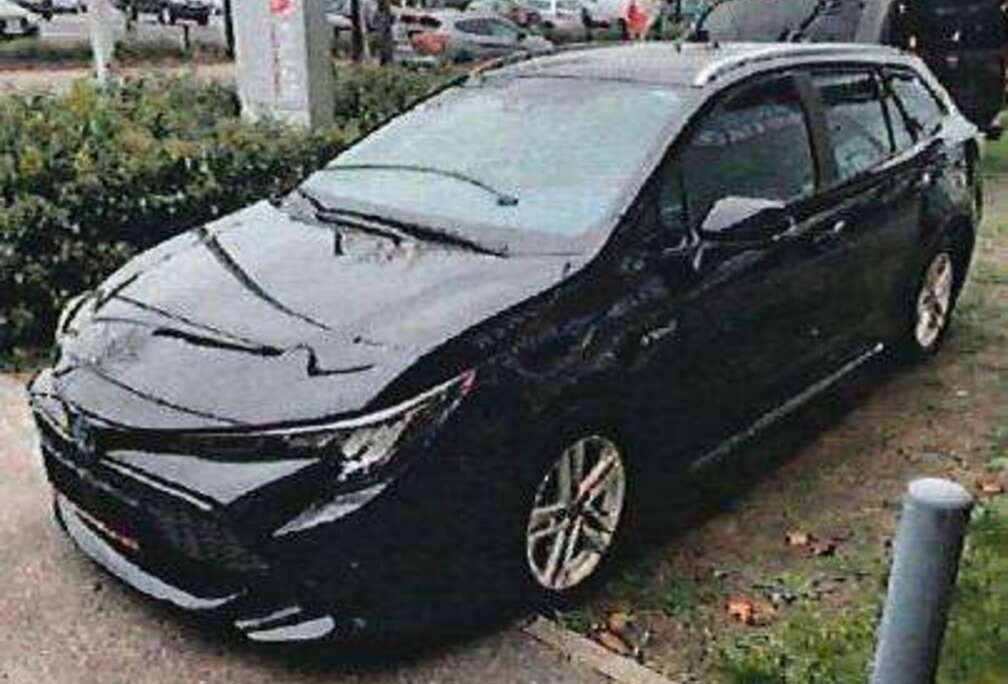 Toyota Corolla 1.8 Hybrid Touring Sports Business Edition