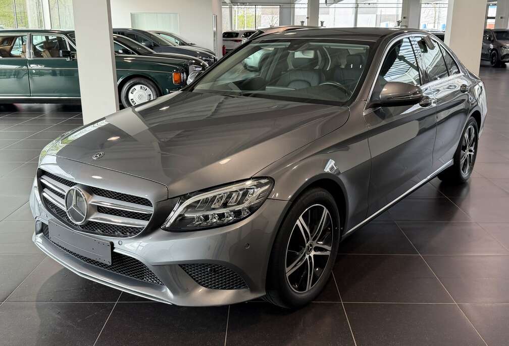 Mercedes-Benz Avantgarde Camera, Pdc, Led, Only 32500 km