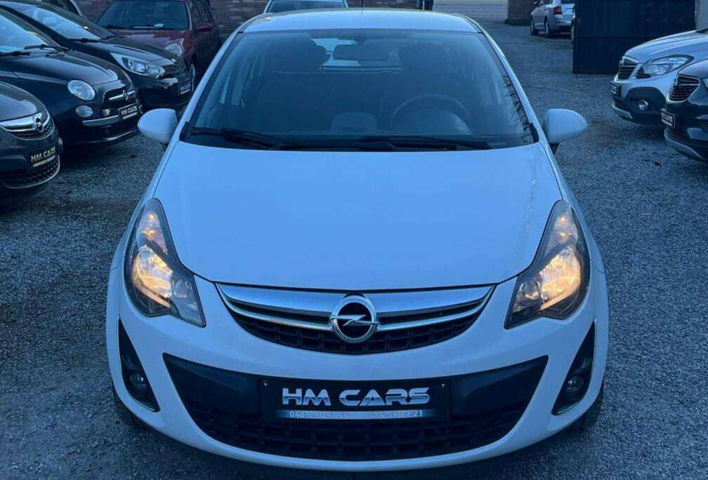 Opel Corsa 1.2i Enjoy Easytronic