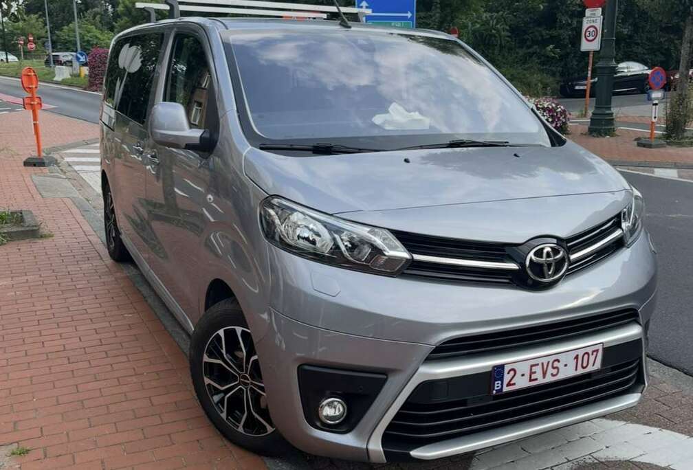 Toyota Verso 2.0 D-4D Medium MPV S&S