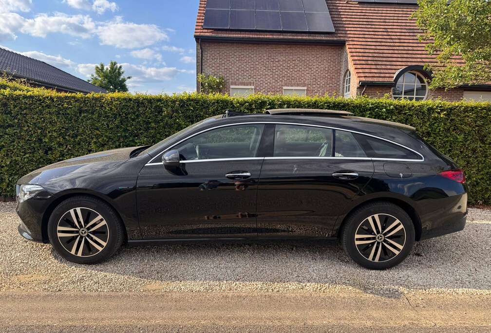 Mercedes-Benz CLA 250 e PHEV Business Solution