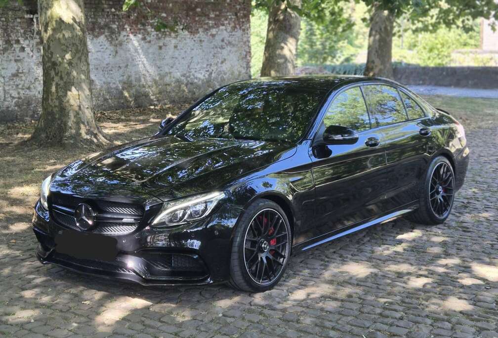 Mercedes-Benz S