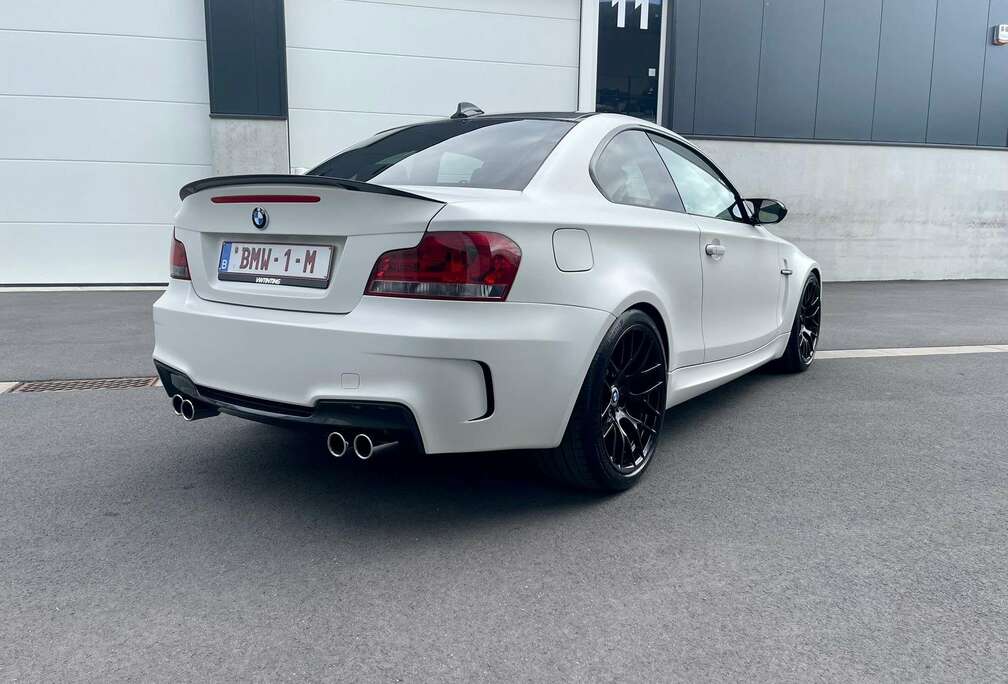 BMW 3.0i