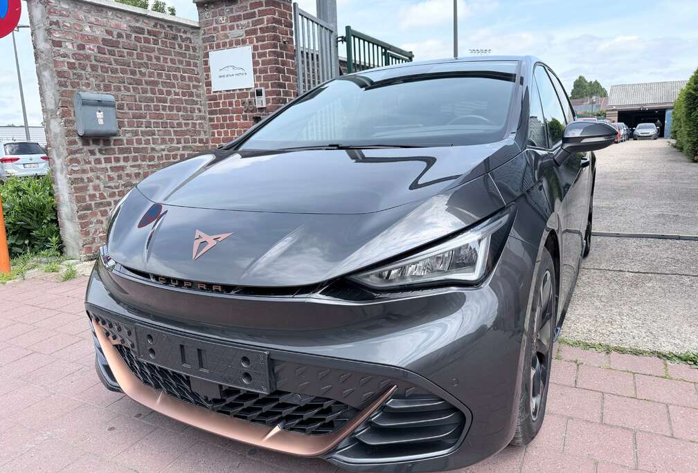 58 kWh CARPLAY  DIGITAAL DASH  ZETELVERWARMING  CAMERA