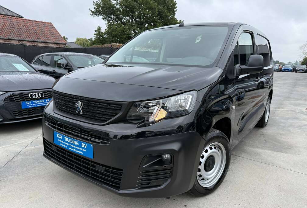 Peugeot 1.5 BLUEHDI NAVIGATIE CARPLAY BLUETOOTH PDC AIRCO