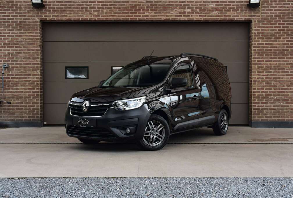 Renault 1.3 TCE / LICHTE VRACHT / CARPLAY / CAMERA / GPS / DAB / DODEHOEKDETECTIE