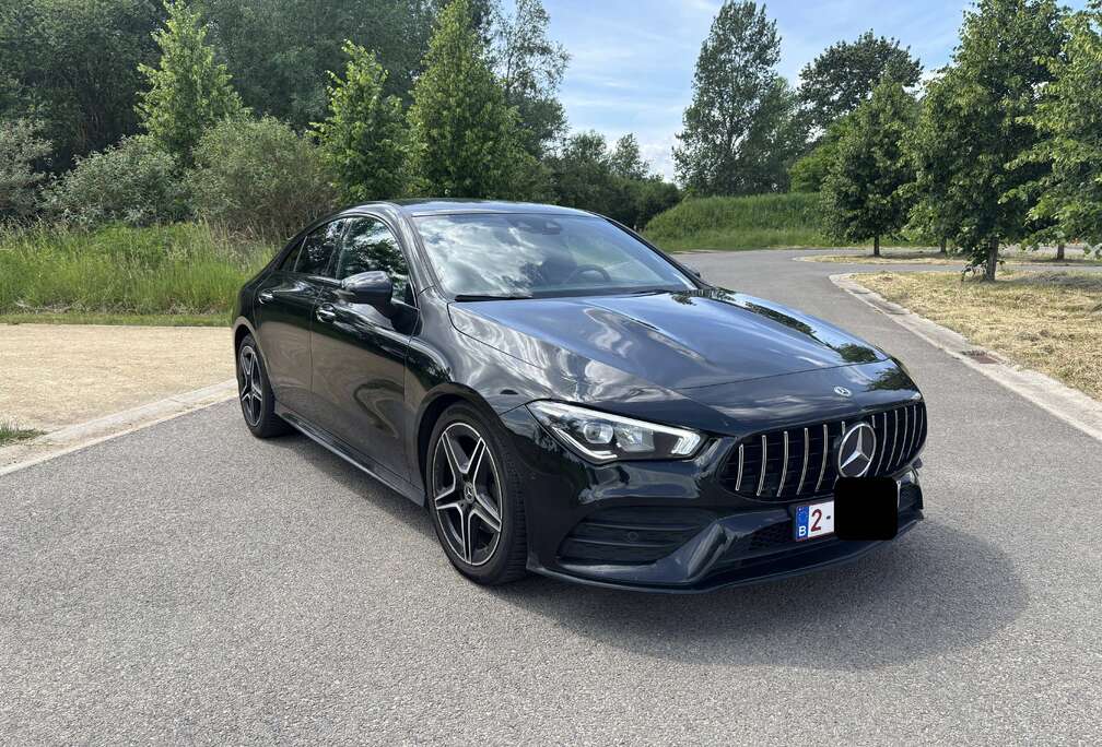 Mercedes-Benz CLA 180 Night Edition - 7G-DCT