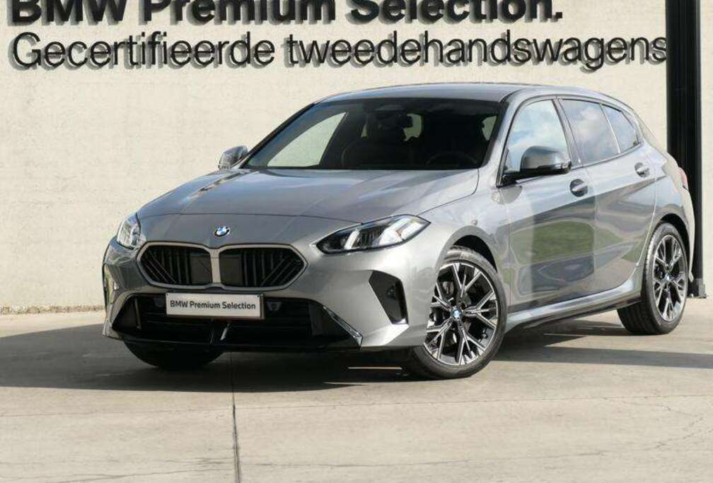 BMW 116iA M Sport INT & EXT  CAMERA