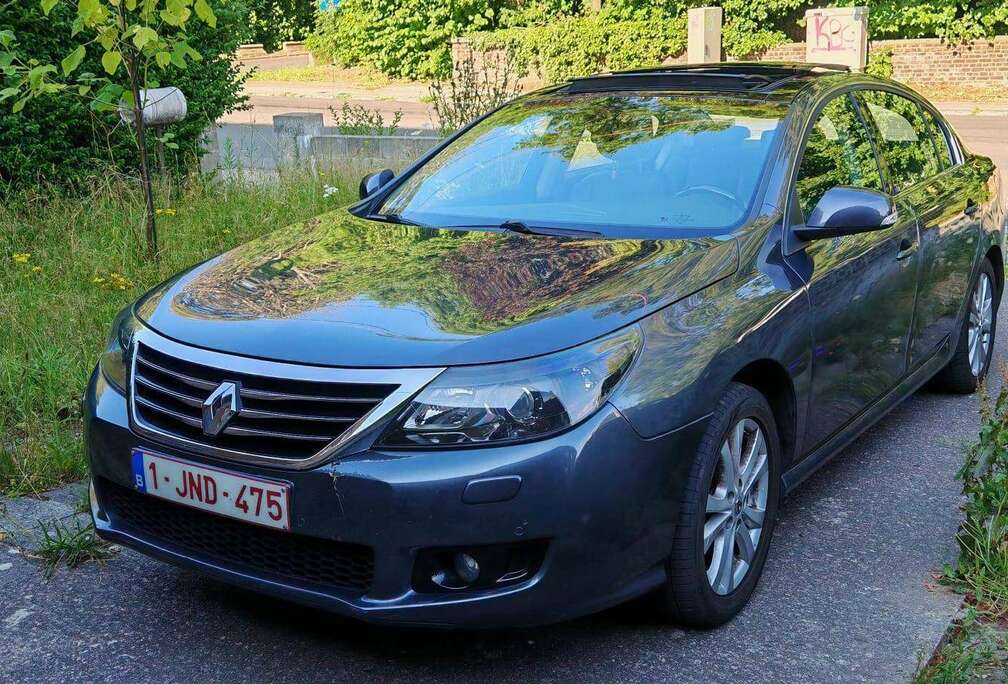 Renault Latitude 2.0 dCi Initiale FAP
