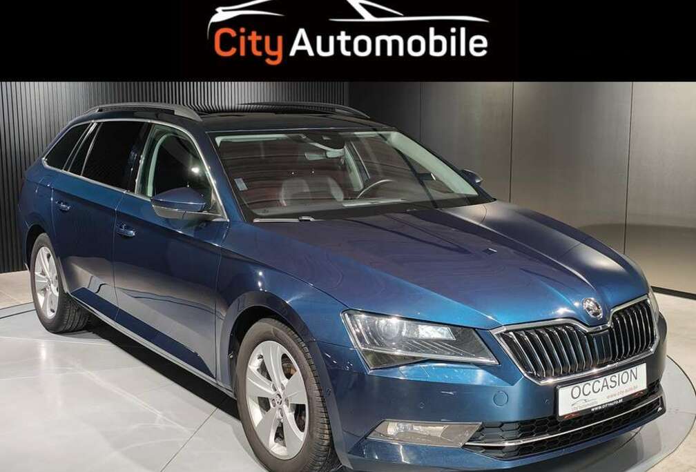 Skoda 1.6 TDI DSG CARPLAY TOIT OUVRANT CAMERA CUIR SIEGE