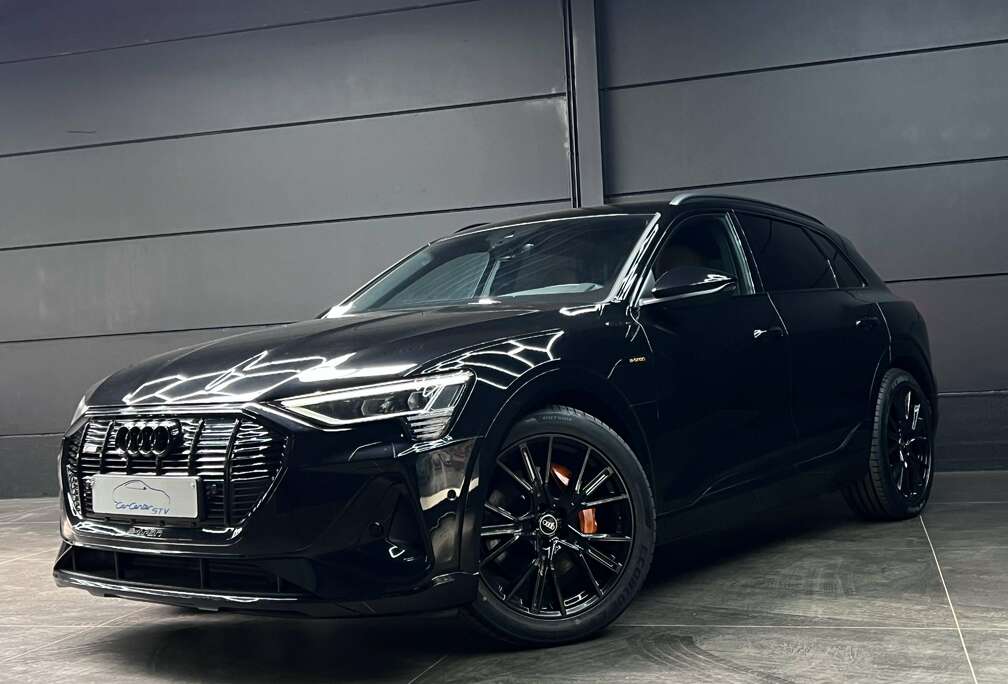 Audi 55 Quattro S line / Full Black / 21 inch /