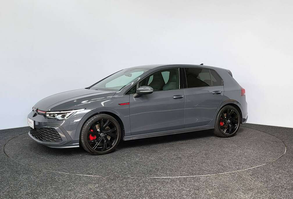 Volkswagen 2.0 TSI  2023  51.409 km  Automaat  Led  Adaptive Cruise  Elek. Trekhaak  GTI Stoelen  CarPlay  Navi  IQ Drive
