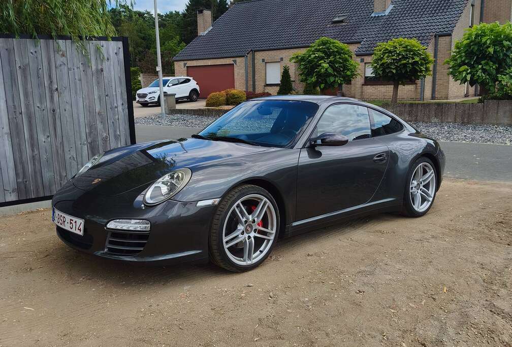 Porsche 911 Carrera 2 3.6i Coupé