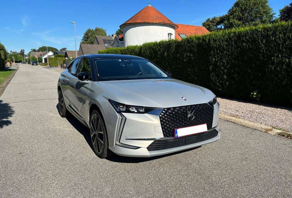 DS 4 PHEV 1.6 E-TENSE Rivoli (165 kW)
