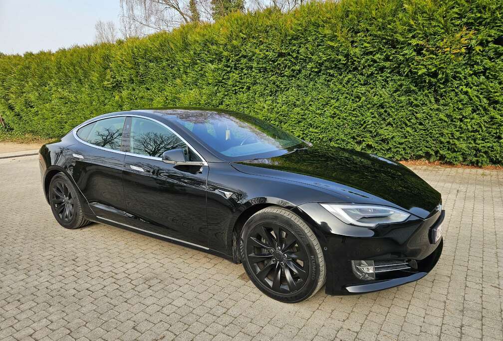 Tesla Model S 75 kWh Dual Motor (EU6.2)