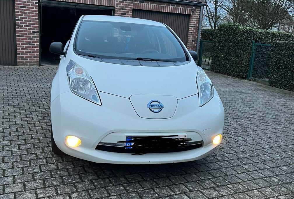 Nissan 24 kWh (mit Batterie) Tekna