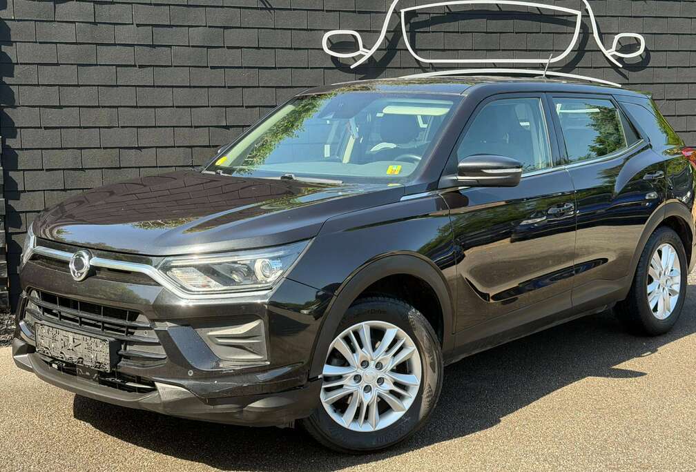 SsangYong 1.6 E-XDI+AIRCO+ECRAN+SIEGES CHAUFF+JANTES+EURO 6DT