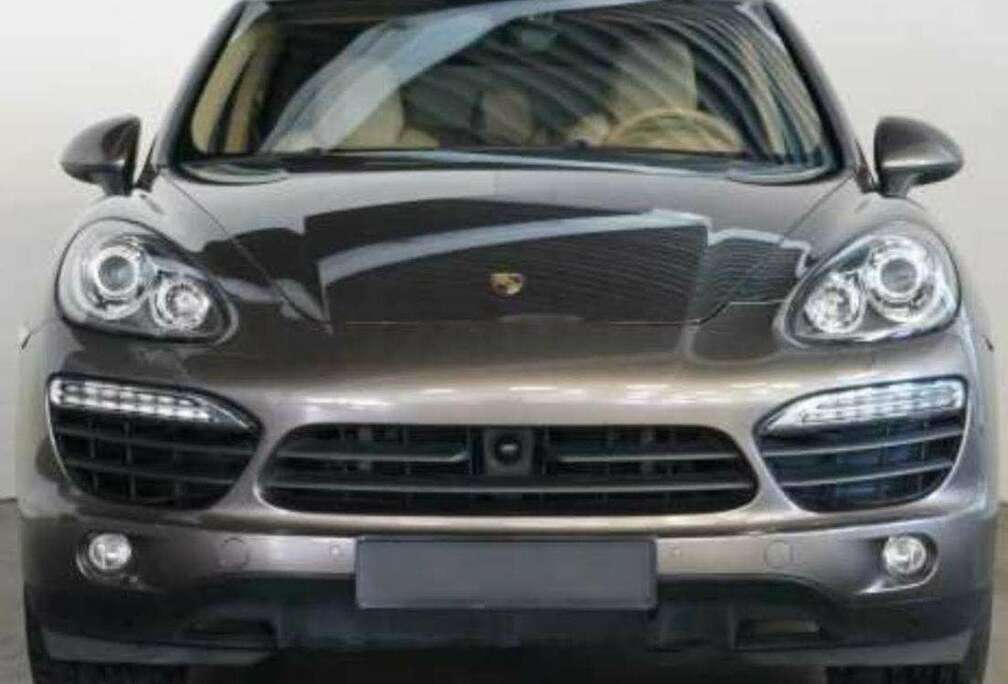 Porsche Cayenne S Hybrid Tiptronic S