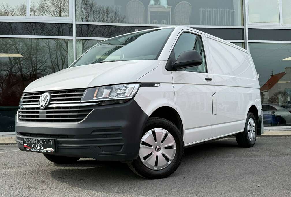 Volkswagen TREKHAAK / CARPLAY / AIRCO / SENSOREN / CRUISECONT