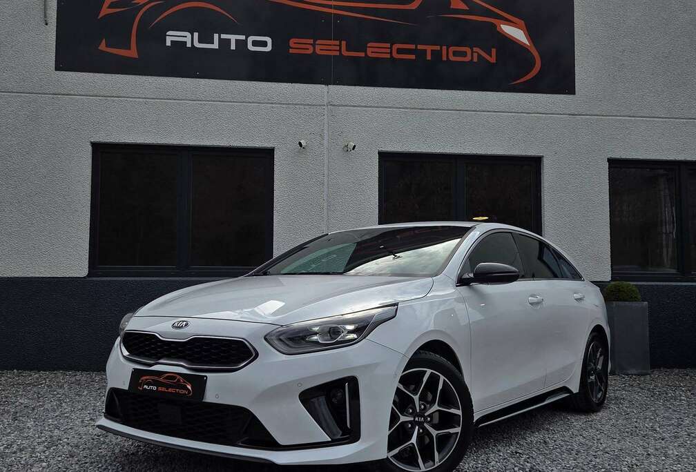Kia 1.6 CRDi GT-Line AUTO  1ER PROP  GARANTIE KIA 28