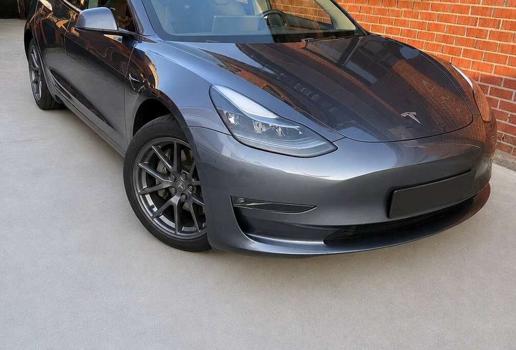 Tesla 78 kWh AWD Long Range Dual Motor (366kW)