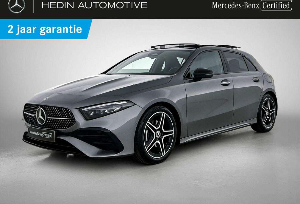 Mercedes-Benz Hatchback AMG Line  Panoramisch Dak  Smartphone