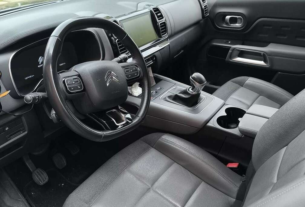 Citroen BlueHDi 130 S&S BVM6 Shine