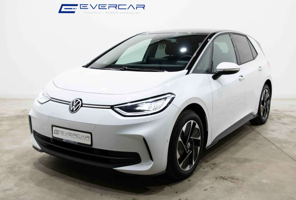 Volkswagen 63kWh PRO ***HEATED SEATS & STEERING*LED***