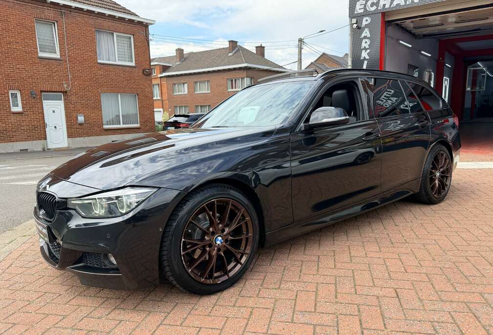 BMW Touring 320i PACK M INTERIEUR/EXTERIEUR FULL FULL OPTIONS