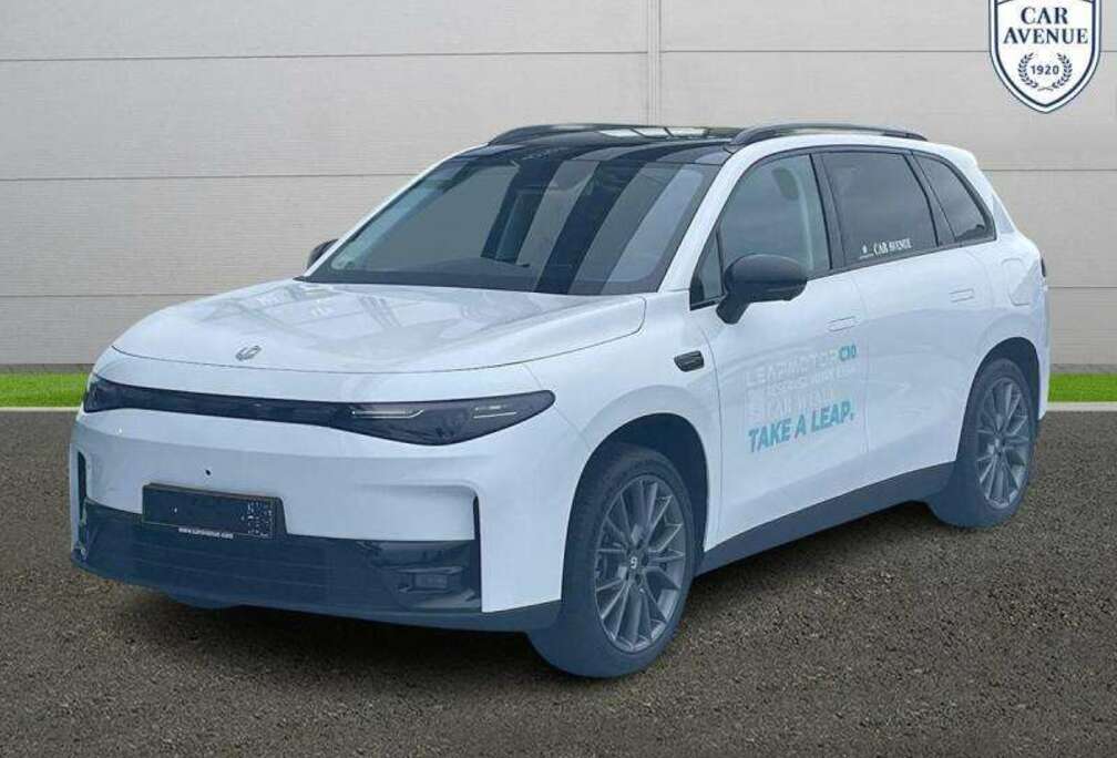 Andere  BEV 218ch 69,9 kWh Design MY24