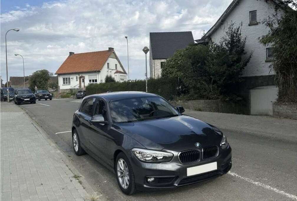 BMW 116i JOY Edition