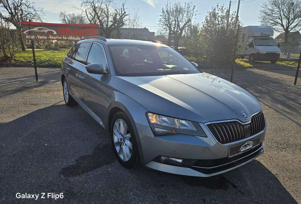 Skoda Superb 1.6TDi Ambition DSG*turbo defect*