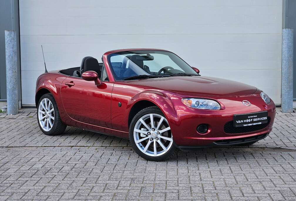 Mazda 1.8i 16v Copper Red Mica  zetelverwarming  Bose  Garantie