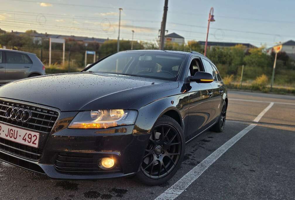 Audi Avant 2.0 TDI DPF Attraction