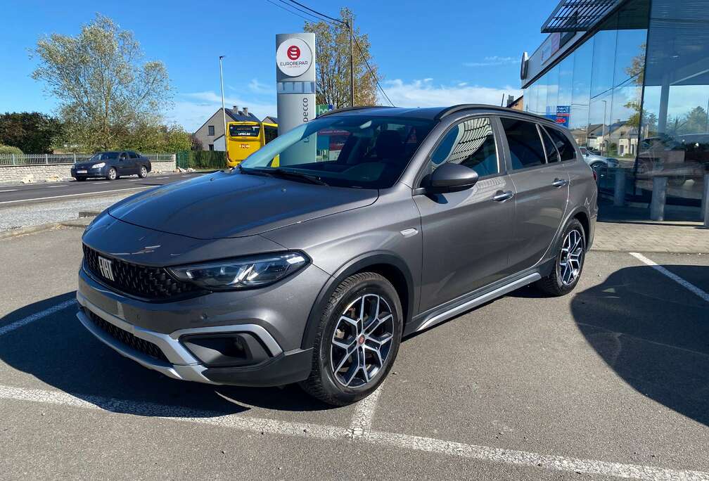 Fiat Tipo SW Cross 1.5 Hybrid T DCT carplay GARANTIE