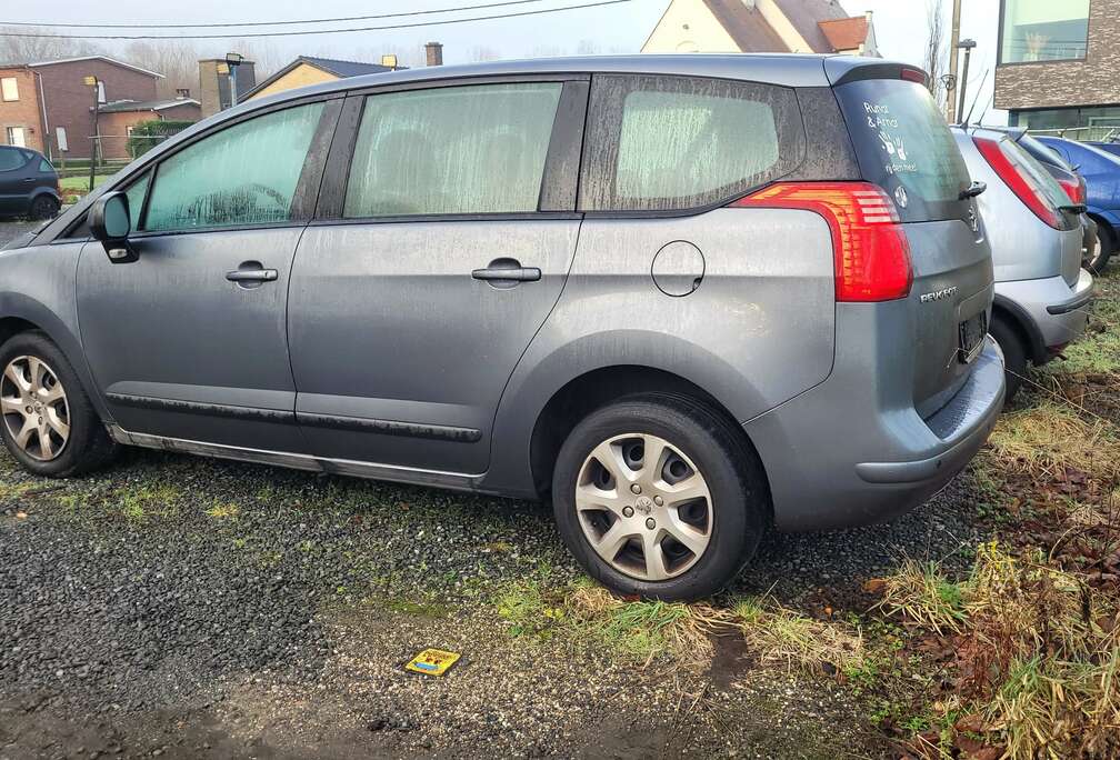 Peugeot 1.6i AL BLANCO GEKEURD ROOS FORM AIRCO PDC 2011