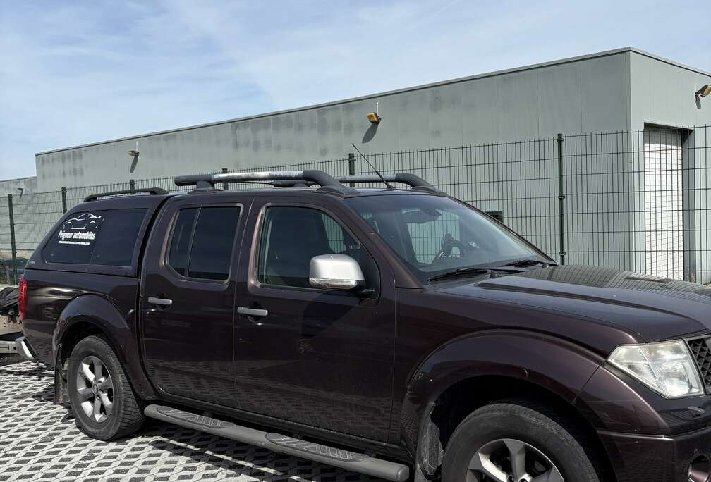 Nissan 2.5 dCi 4x4 Executive IT Sport Top