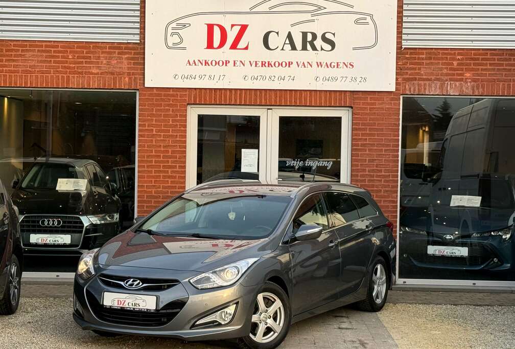 Hyundai 1.7D 116PK NAVI  CAMERA  KEY LESS  LEDER