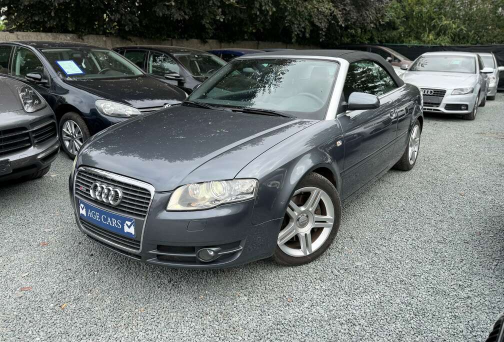 Audi A4 Cabriolet 2.0 Turbo 16v FSI S-line Multitronic