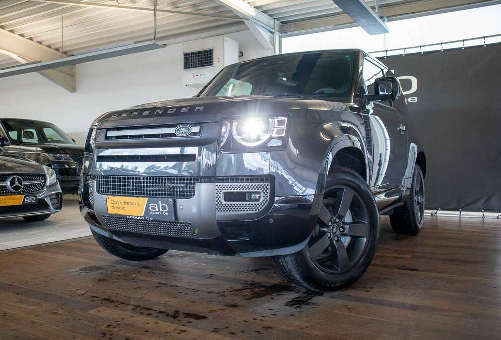 Land Rover 90 D300 X-Dynamic SE