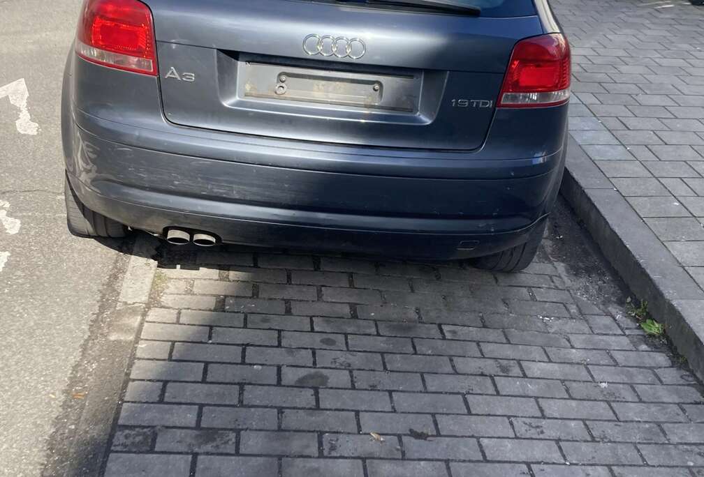 Audi 1.9 TDi Ambiente S tronic