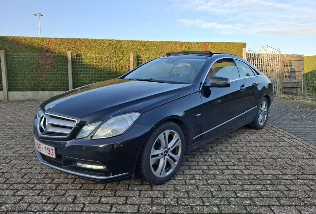 Mercedes-Benz CGI Coupe BlueEFFICIENCY Automatik Elegance