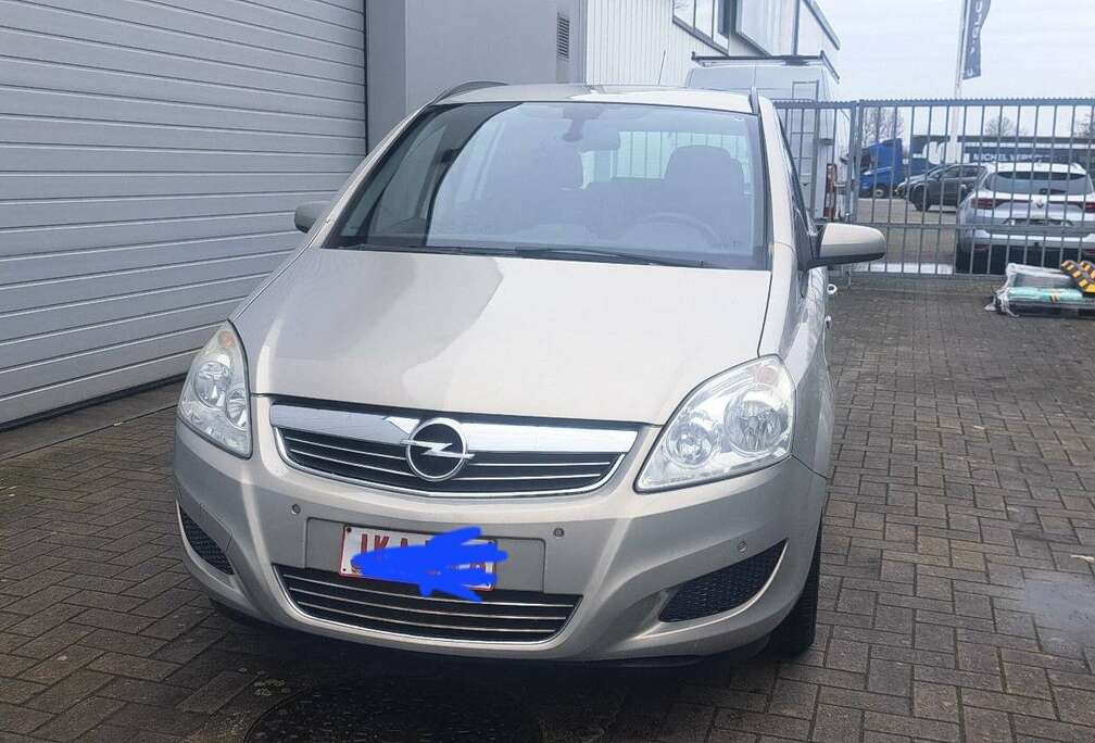 Opel 1.6i Essentia