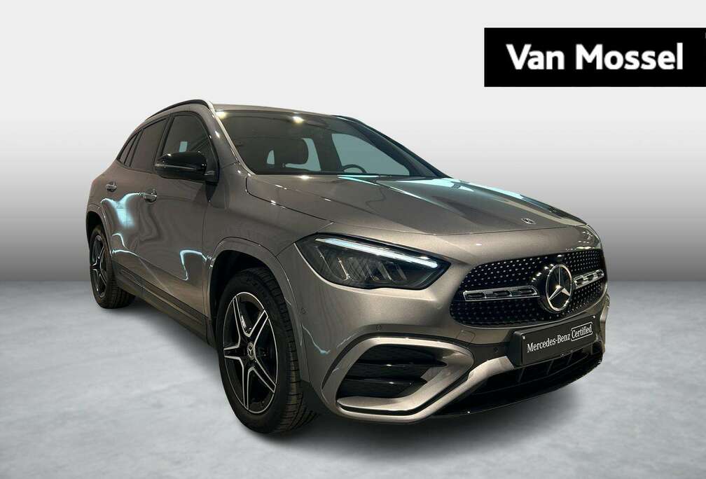 Mercedes-Benz e AMG Line + PTS + CAMERA + NIGHTPAKKET + LED