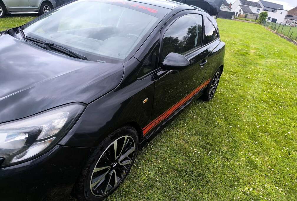 Opel 1.3 CDTI - 75 ch opc line
