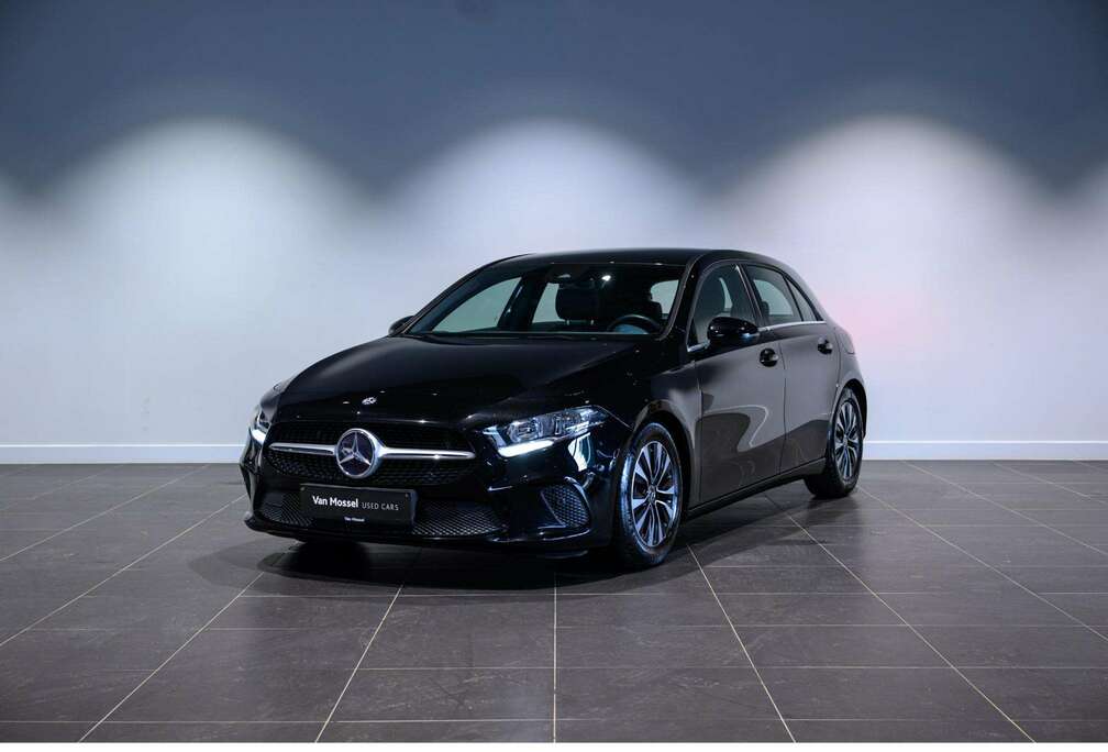 Mercedes-Benz A Luxury Line Camera  PDC V+A  Cruise Control