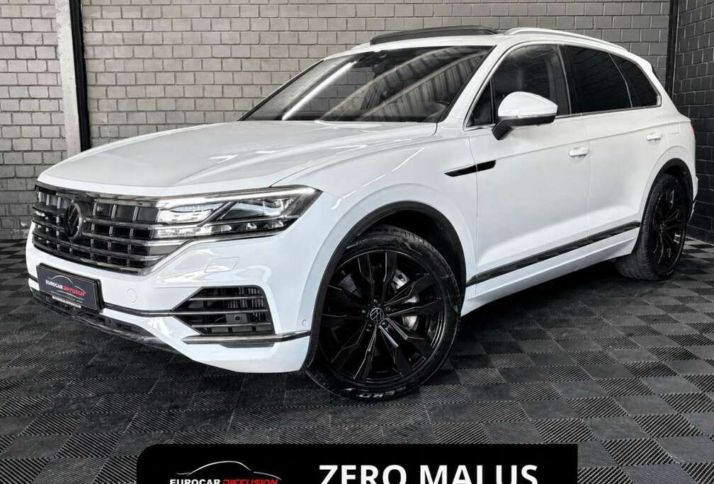 Volkswagen 3.0 TSi V6 eHybrid 4MOTION Elegance  381 CV