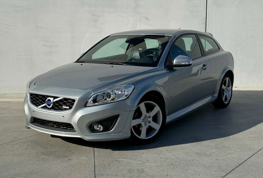Volvo 1.6 D R-DESIGN | LEDER | 1STE EIGENAAR | COMPLETE VOLVO HISTORIEK